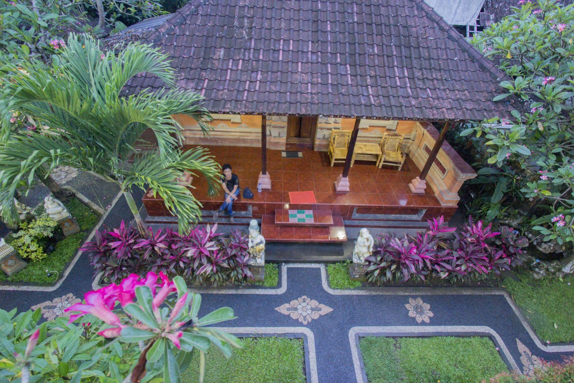 Hotel Yuliati House Ubud Exterior foto